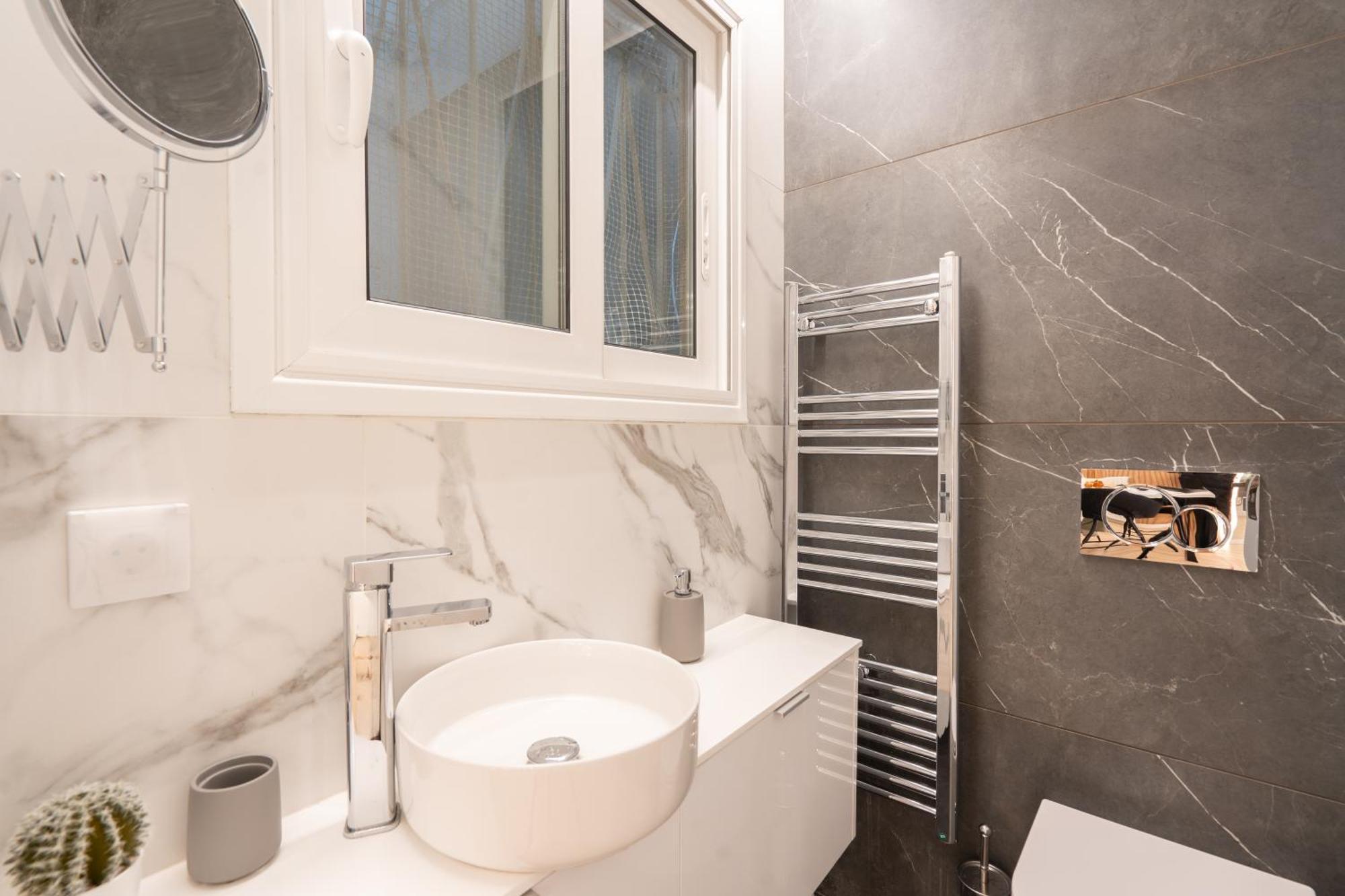 Exclusive And Deluxe Apartment In Athens City エクステリア 写真